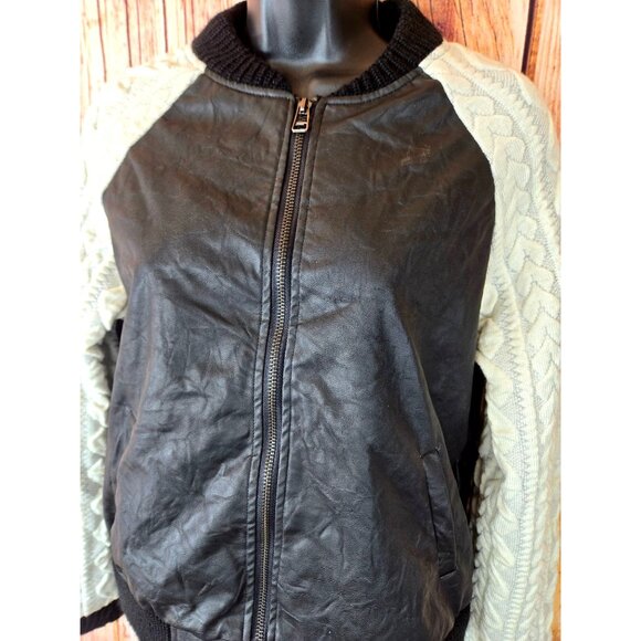 Double Zero Womens Black Faux Leather Jacket Small Cream Cable Knit Sleeves - Picture 1 of 7